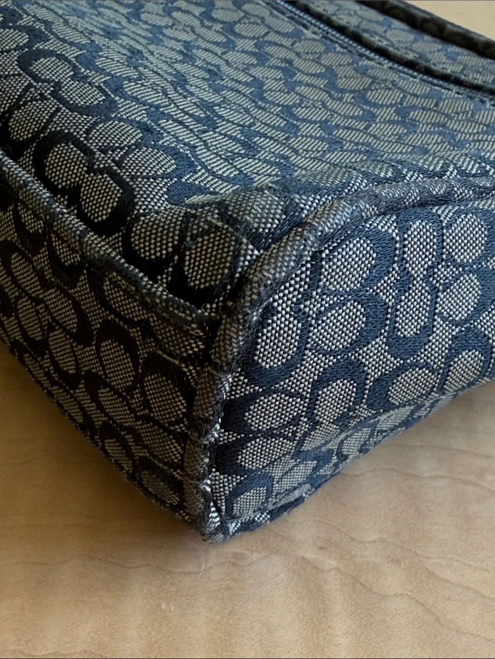 Vintage COACH Monogram Canvas Leather Trim Cosmetic Mini Zip Bag Black - Picture 9 of 11